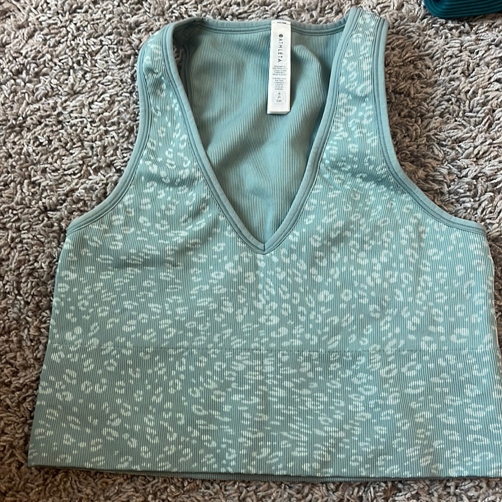 Dark mint green with cheetah print Athleta top